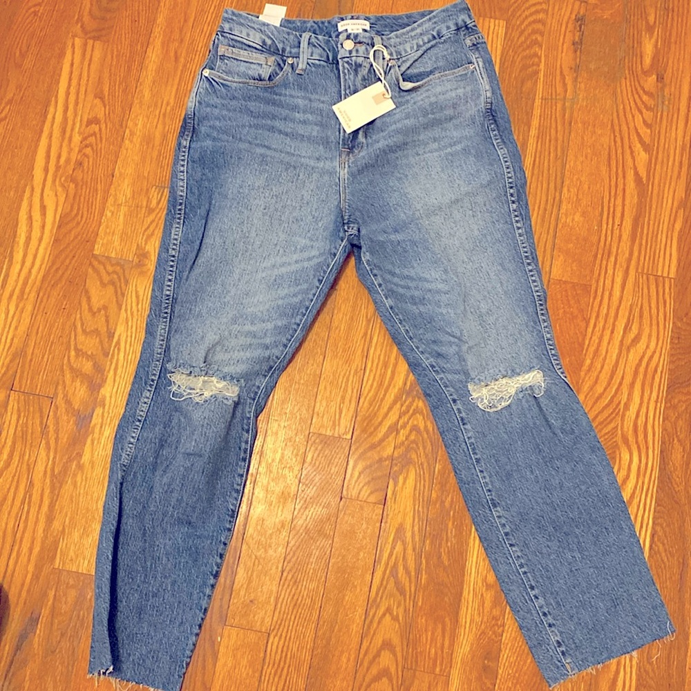 Good American NWT jeans. Size 12 or 31 waist; length 28